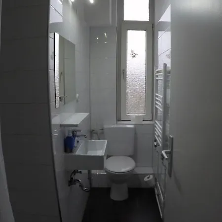 Clean & Central 2 Room Apartment 50M² Hannover Eksteriør billede