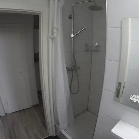 Clean & Central 2 Room Apartment 50M² Hannover Eksteriør billede